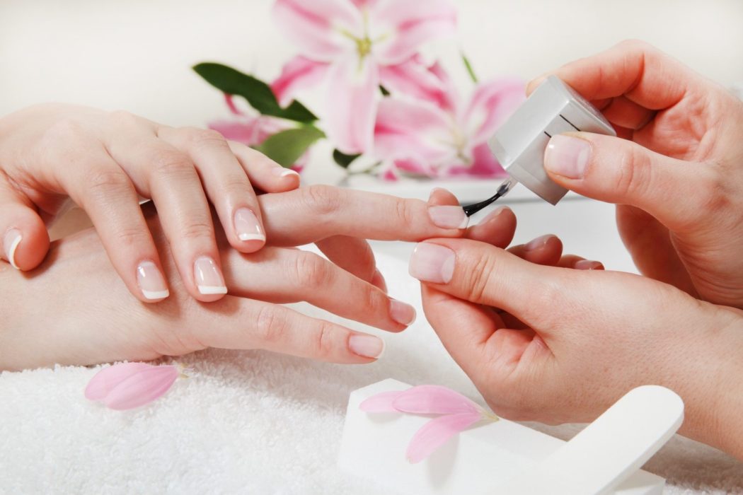 Manucure parfaite _ comment mettre du vernis à ongles sans dépasser 